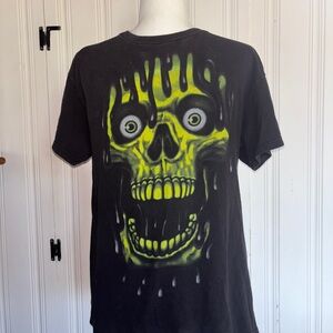 Vintage y2k Black T-Shirt with Neon Skull Design